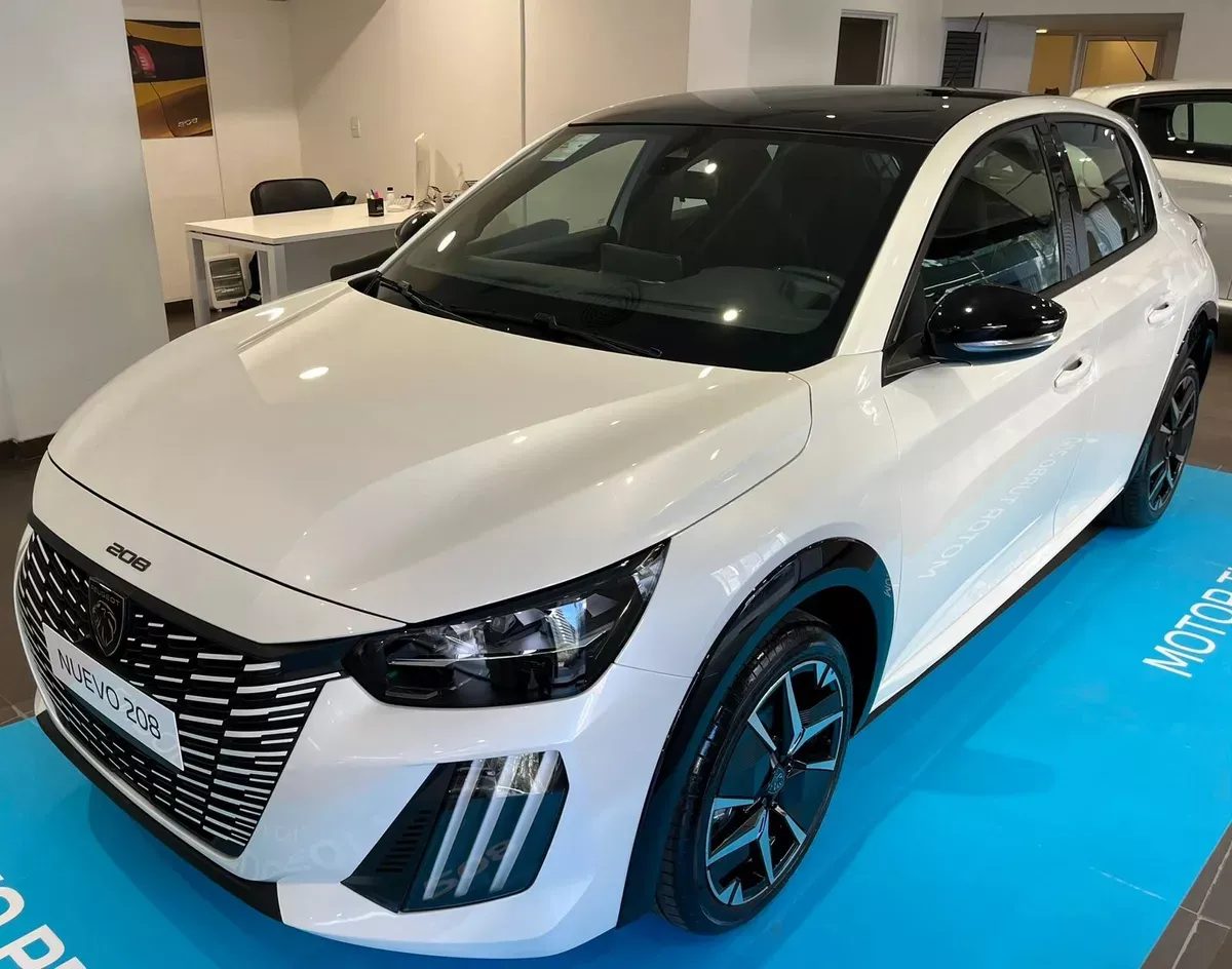 Peugeot 208